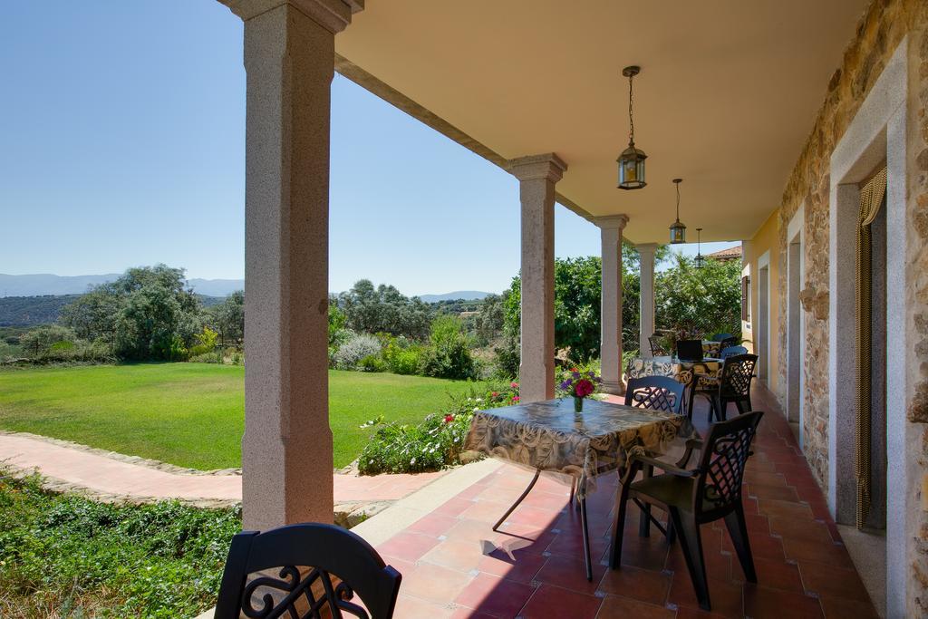 Apartamentos El Jardin Del Poeta Guijo de Granadilla Pokój zdjęcie
