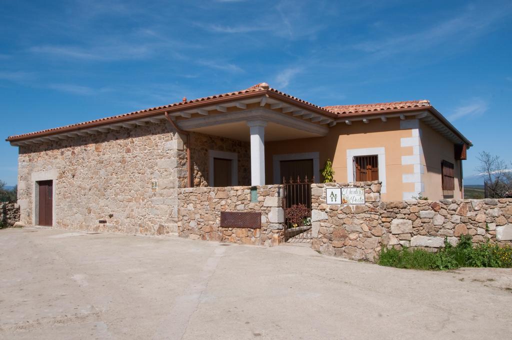 Apartamentos El Jardin Del Poeta Guijo de Granadilla Zewnętrze zdjęcie
