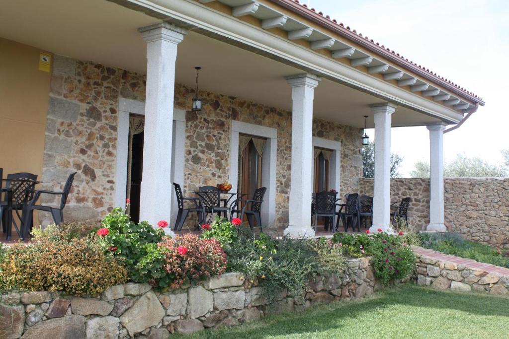Apartamentos El Jardin Del Poeta Guijo de Granadilla Pokój zdjęcie
