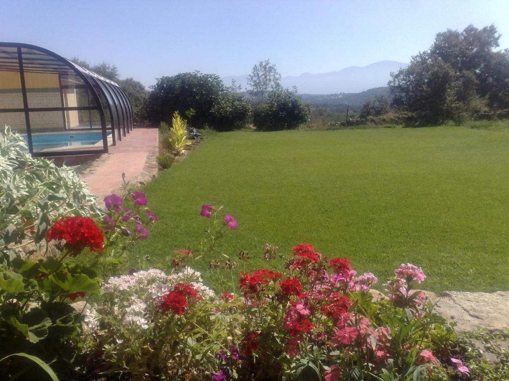 Apartamentos El Jardin Del Poeta Guijo de Granadilla Pokój zdjęcie